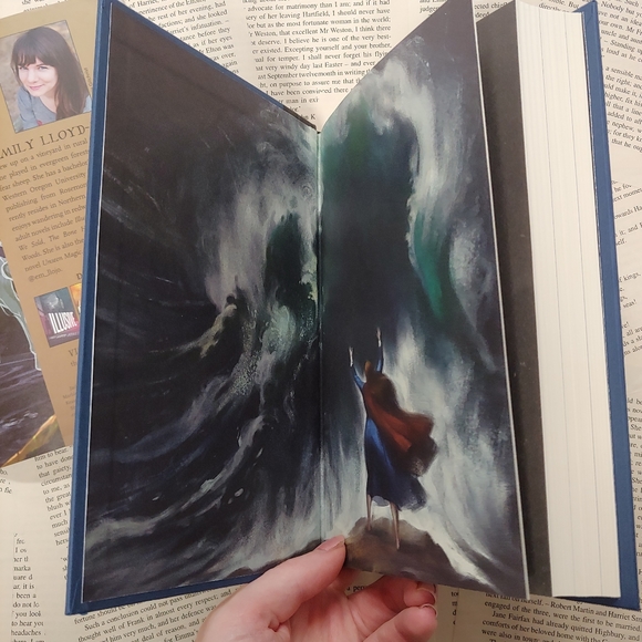 The Drowned Woods (Exclusive OwlCrate Edition) - Picture 6 of 7